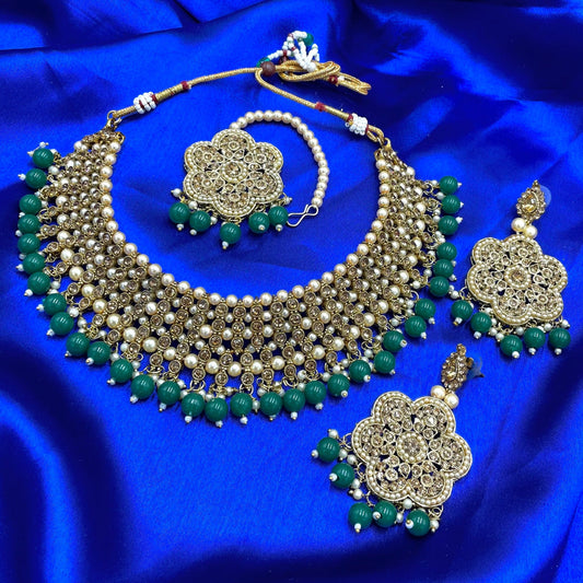 Green Necklace Set
