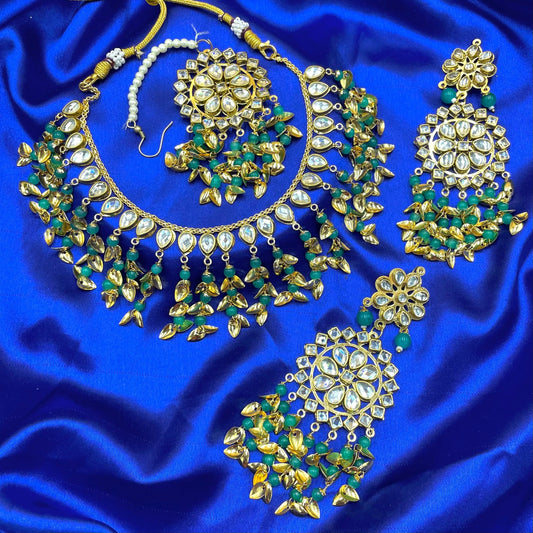 Aqua Green Pippal Pathi Necklace Set