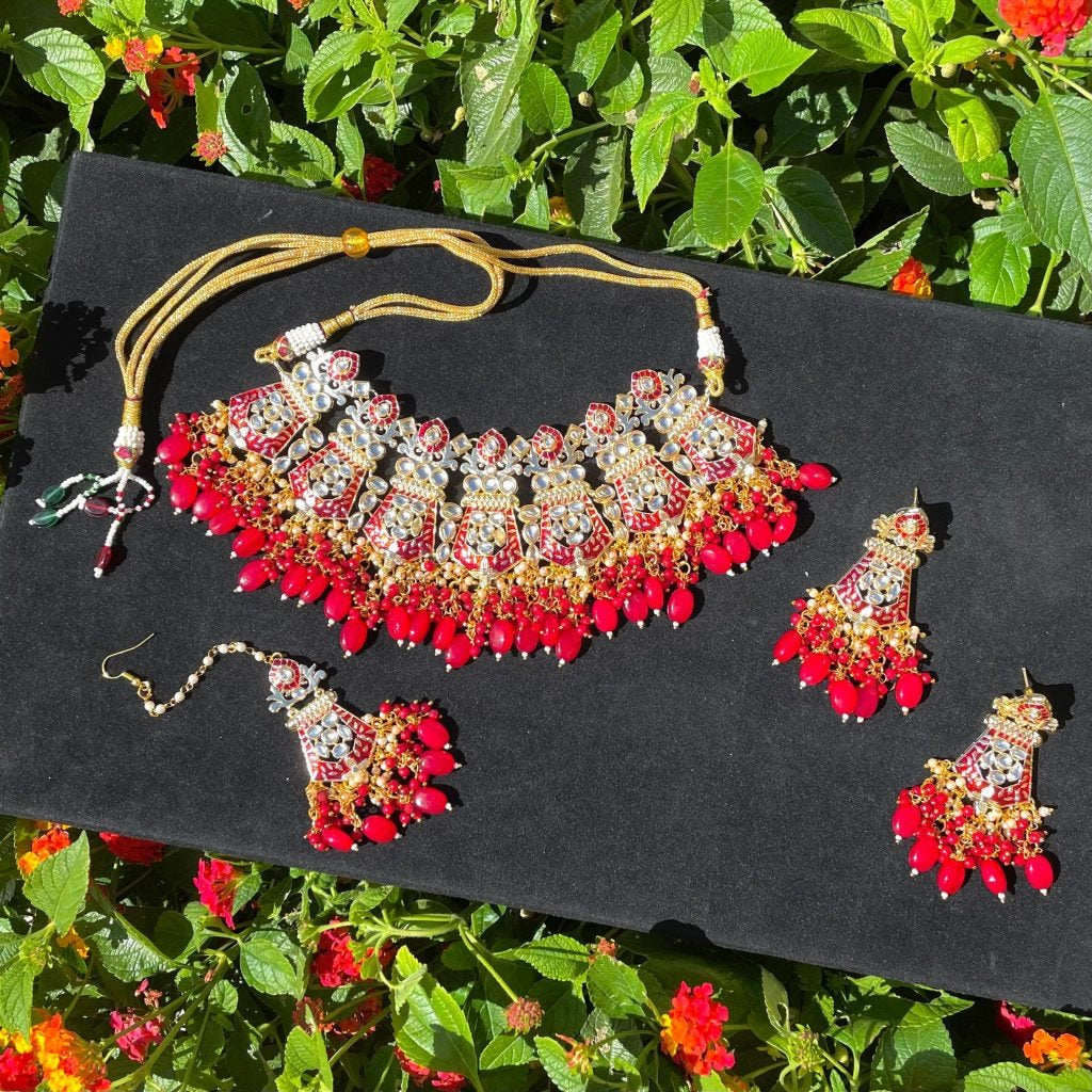 Red Necklace Set