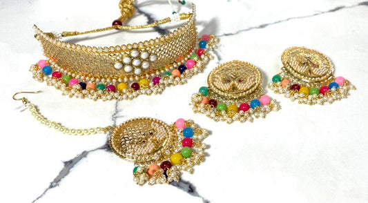 Multicolor Net Choker Set