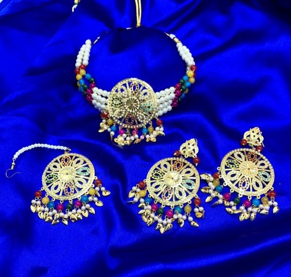 Pippal Pathi Jadaoo Choker Set