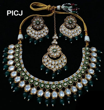 Handmade Kundan/Meena Necklace set