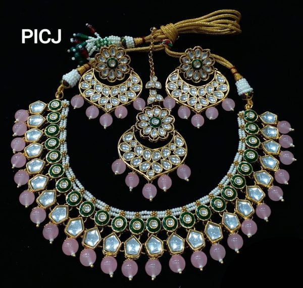 Handmade Kundan/Meena Necklace set