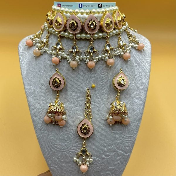 Handmade Kundan/Meena Choker Set