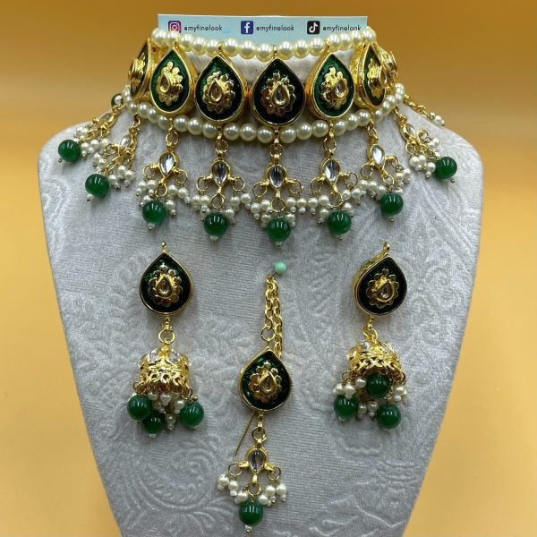 Handmade Kundan/Meena Choker Set