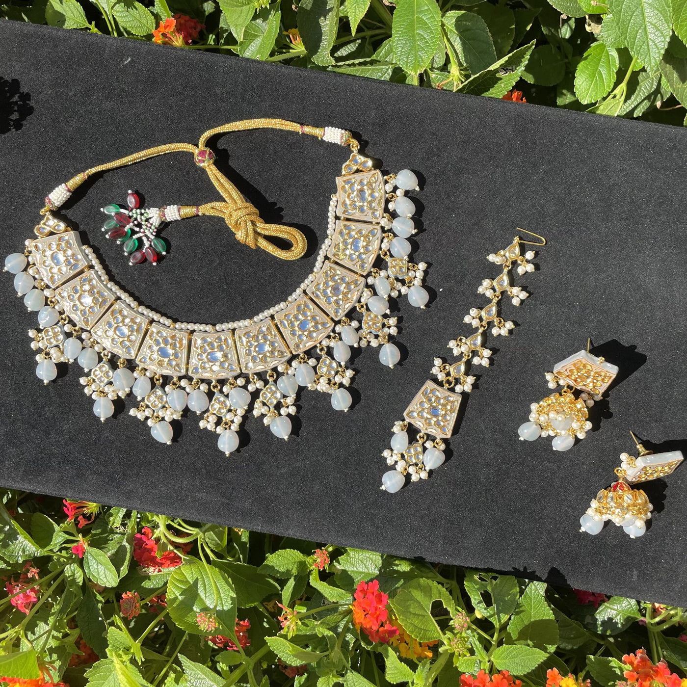 Grey Kundan and Meena Necklace Set