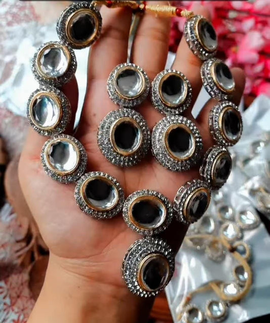 Black Metal Kundan Necklace Set